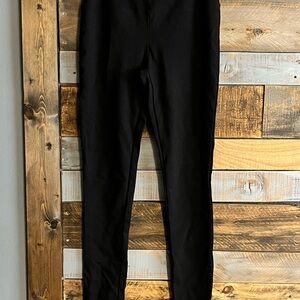 Liz Claiborne, Weekend,  Black Leggings,  Branded Waist Tag, small